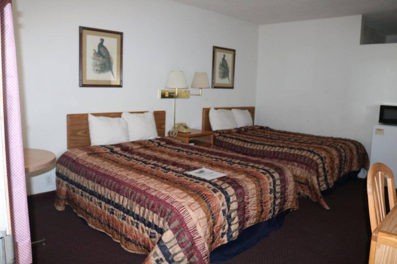 Dakota Inn Huron Luaran gambar